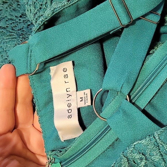 Adelyn Rae Dess - Picture 7 of 7